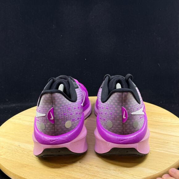 Nike Air Zoom Vomero 17 Running Shoes Men Sx 9.5 Purple Violet Black FB1309-500 - Picture 6 of 9